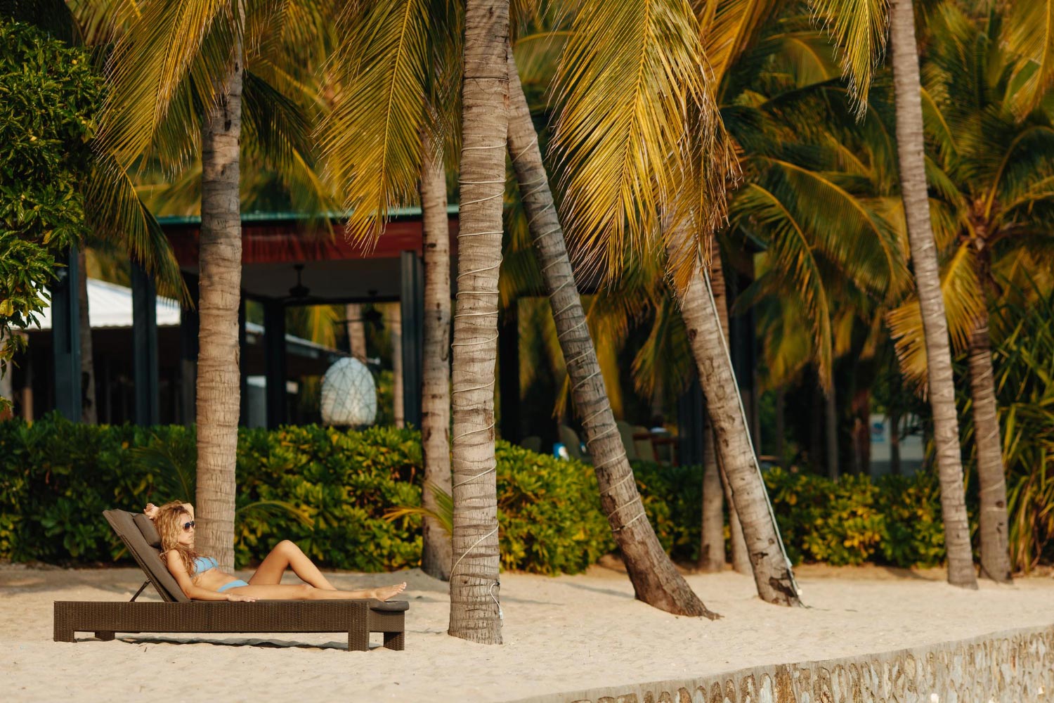 How to Travel the World on a Budget: The Ultimate Guide for Broke Travelers